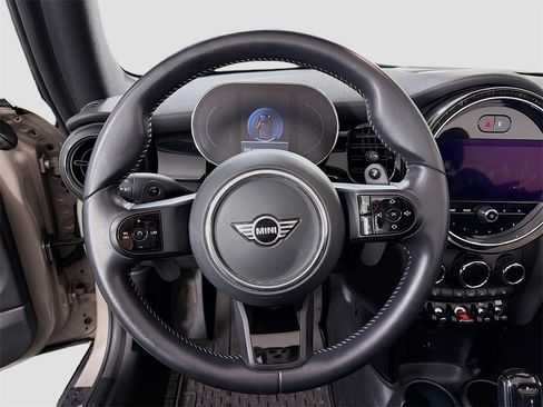Used 2024 MINI Cooper S image 22