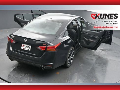 Used 2024 Nissan Altima 2.5 SR image 62