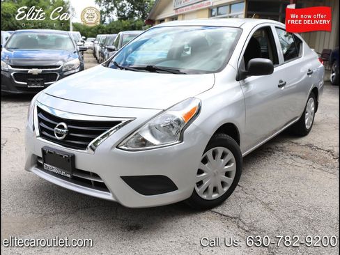 Used 2015 Nissan Versa S Plus FWD image 1
