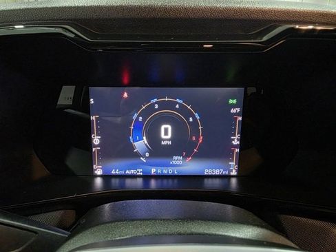 Used 2023 Chevrolet Colorado Z71 w/ Z71 Convenience Package 2 image 17