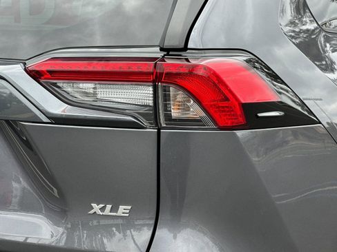 Used 2025 Toyota RAV4 XLE FWD image 24