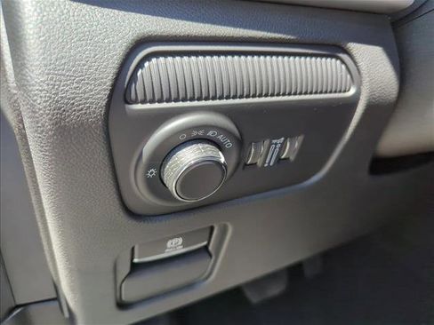 New 2026 Jeep Grand Wagoneer Limited AWD/4WD image 16