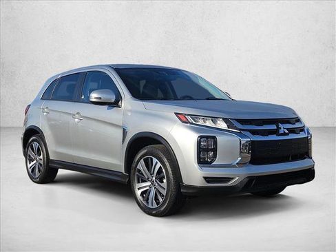 Used 2024 Mitsubishi Outlander Sport S image 3