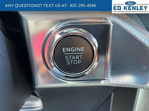 Used 2025 Ford F150 Lariat AWD/4WD image 12