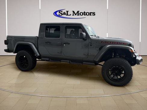 Certified 2021 Jeep Gladiator Mojave AWD/4WD image 8
