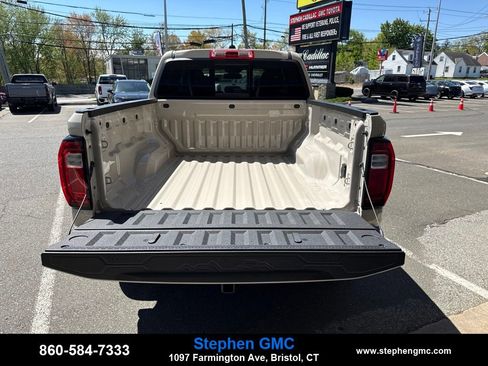 New 2026 GMC Canyon AT4 w/ Technology Plus Package AWD/4WD image 26