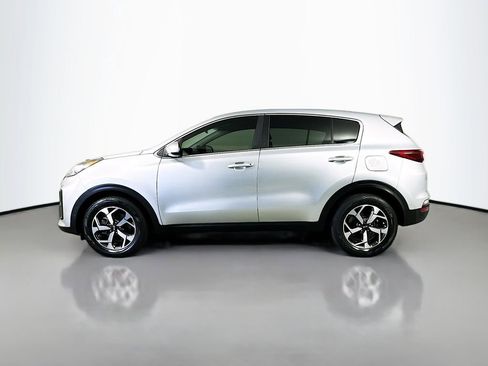 Used 2020 Kia Sportage LX FWD image 4