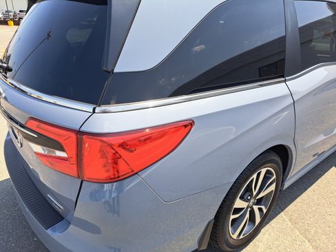 Used 2023 Honda Odyssey Touring image 23