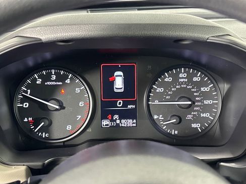Used 2025 Subaru Forester AWD/4WD image 13