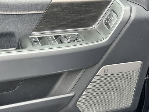 New 2025 Ford F150 Lariat w/ Equipment Group 502A High image 17