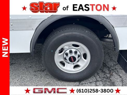 New 2025 GMC Savana 3500 w/ Power Convenience Package image 22