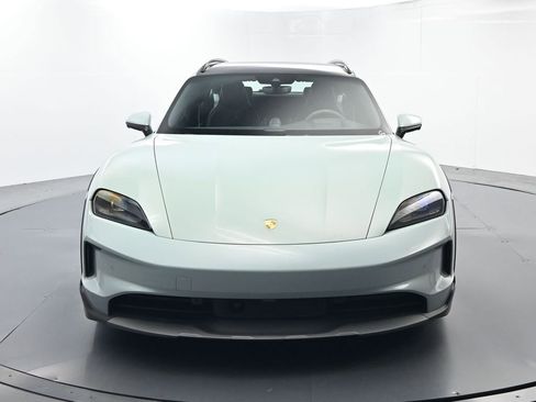 Certified 2025 Porsche Taycan 4S AWD/4WD image 18