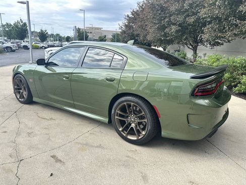 Used 2021 Dodge Charger Scat Pack w/ Dynamics Package RWD image 7
