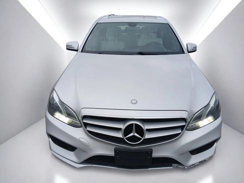 Used 2014 Mercedes-Benz E 350 4MATIC Sedan w/ Premium 1 Package image 3
