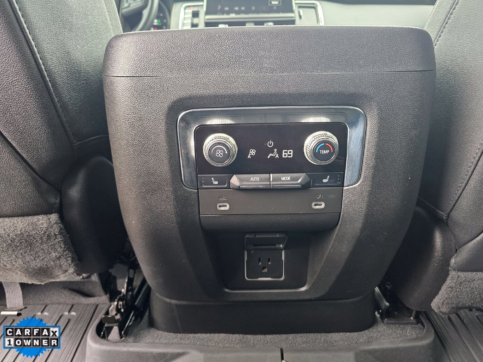 Used 2023 GMC Yukon XL AT4 w/ AT4 Premium Plus Package AWD/4WD image 39