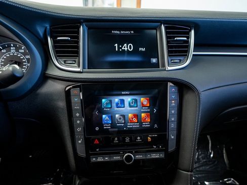 Used 2023 INFINITI QX50 Luxe image 48