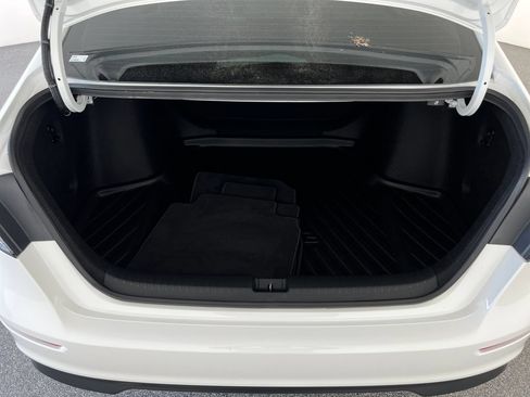 Used 2023 Honda Accord LX image 23
