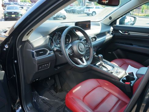 Certified 2025 MAZDA CX-5 Carbon Edition AWD/4WD image 17
