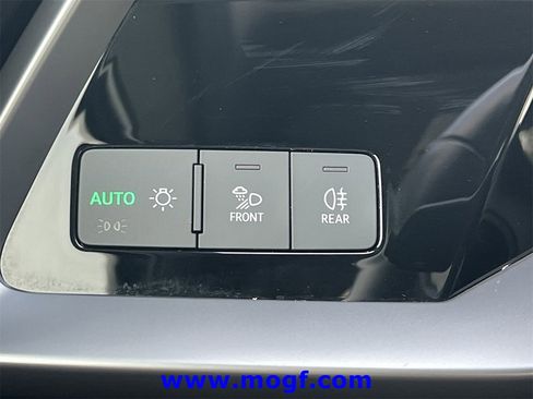 Used 2024 Audi A3 2.0T Premium image 19