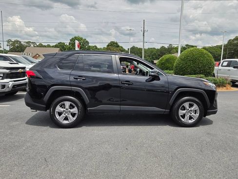 Used 2025 Toyota RAV4 XLE AWD/4WD image 14