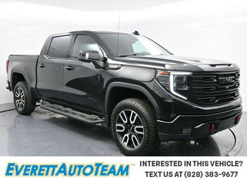 Used 2024 GMC Sierra 1500 AT4 w/ Technology Package image 1