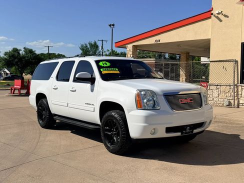 Used 2014 GMC Yukon XL SLT RWD image 7