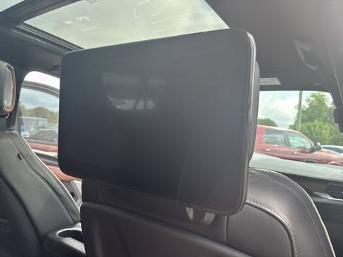 Used 2024 GMC Yukon XL Denali Ultimate image 22