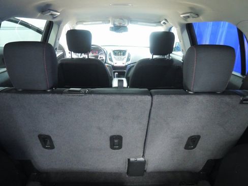 Used 2017 GMC Terrain SLE w/ Chrome Edition image 26