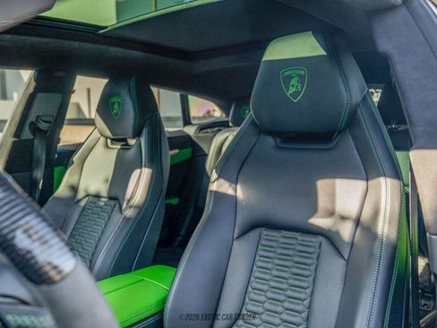 Used 2021 Lamborghini Urus image 27