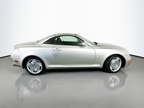 Used 2003 Lexus SC 430 Convertible image 8