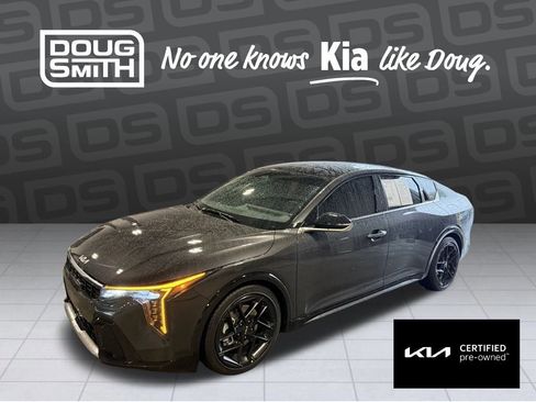 Certified 2025 Kia K4 GT-Line Turbo image 1