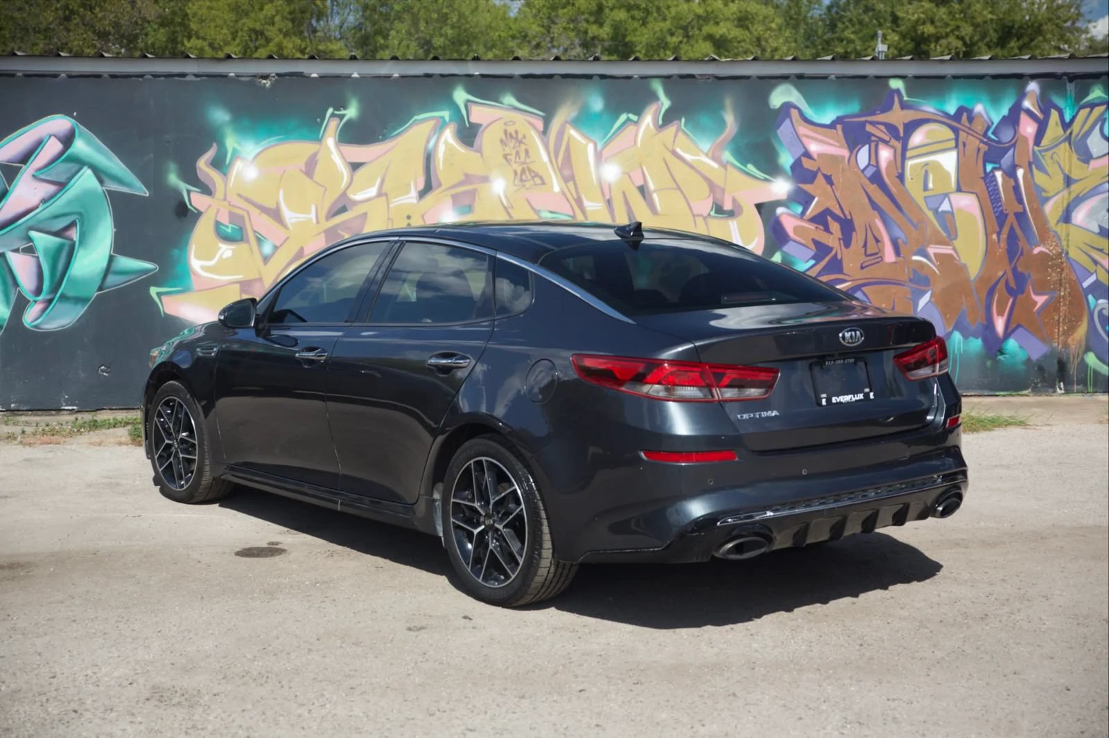 Used 2020 Kia Optima SE FWD image 23