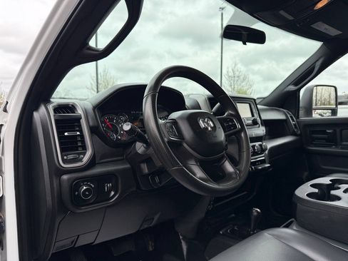 Used 2023 RAM 2500 Tradesman AWD/4WD image 11