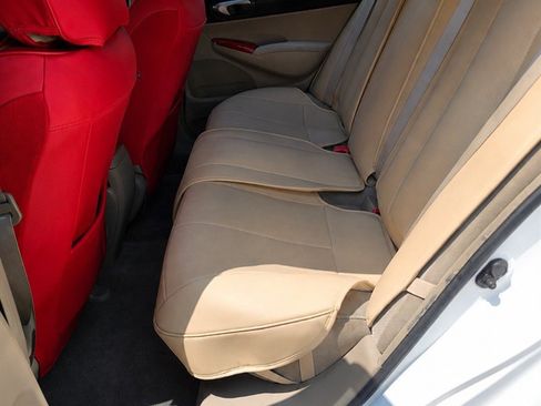 Used 2010 Honda Civic LX image 7