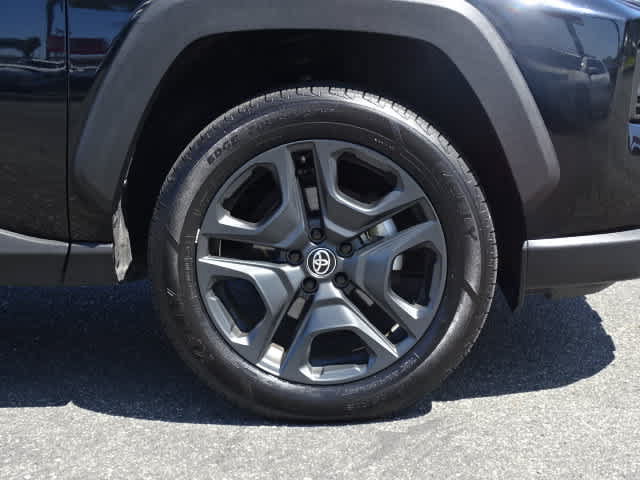 Used 2024 Toyota RAV4 Adventure AWD/4WD image 8