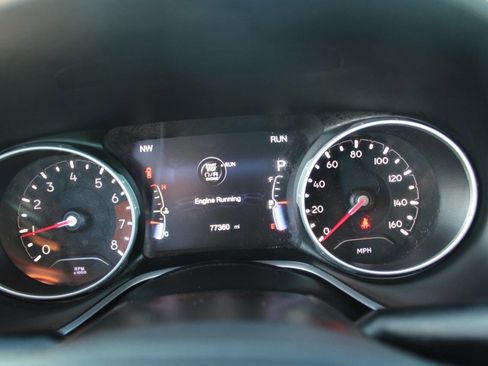 Used 2018 Jeep Compass Limited image 10