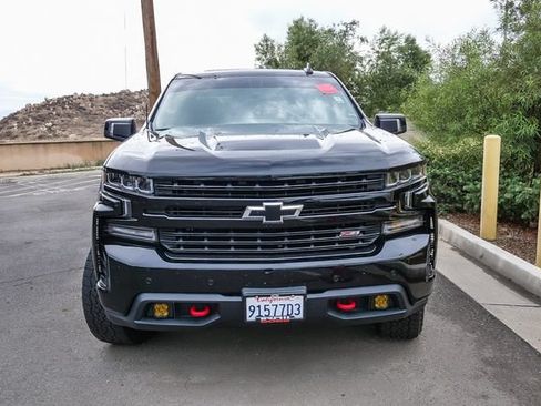 Used 2021 Chevrolet Silverado 1500 LT Trail Boss w/ Convenience Package II AWD/4WD image 3