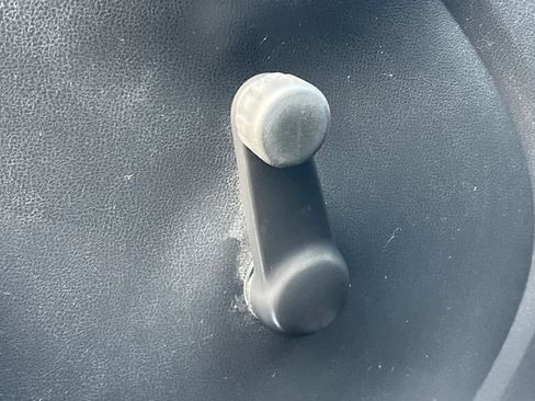 Used 2017 Nissan Versa S image 14