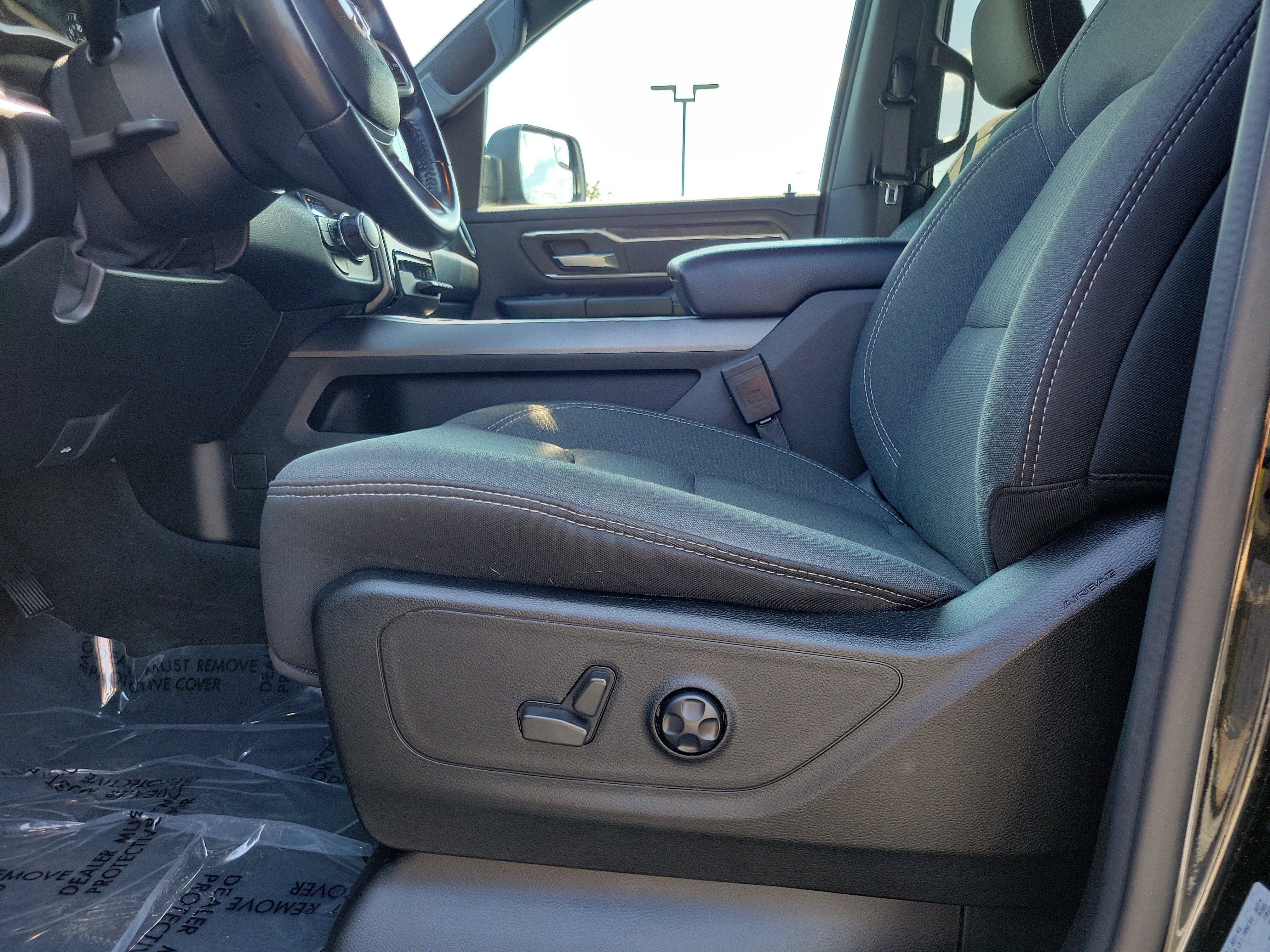 Used 2021 RAM 1500 Big Horn AWD/4WD image 16