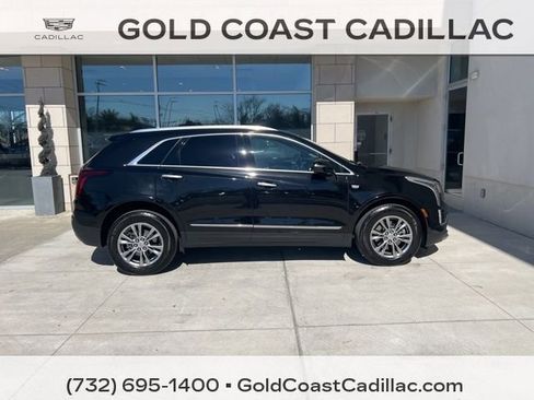 Certified 2023 Cadillac XT5 Premium Luxury w/ LPO, Floor Liner Package image 4