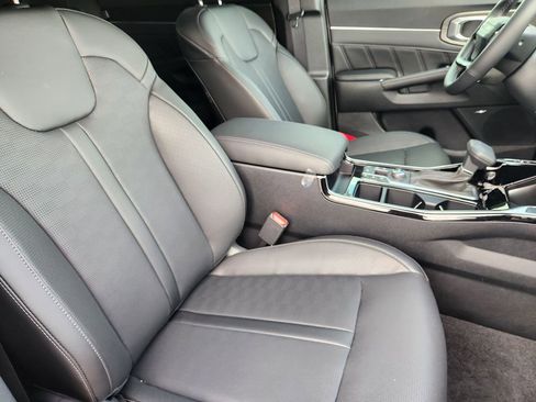 New 2026 Kia Sorento SX image 10