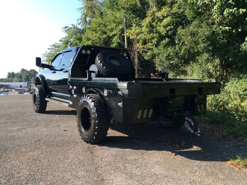 Used 2020 RAM 5500 Laramie AWD/4WD image 5