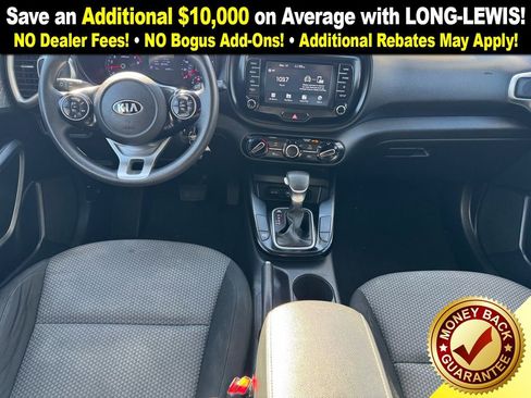 Used 2020 Kia Soul LX image 17
