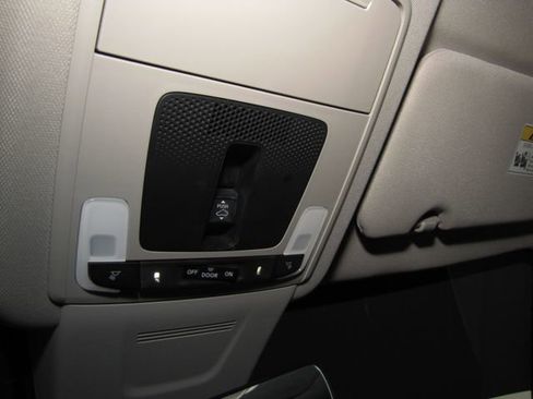 Certified 2025 Honda CR-V EX-L image 8