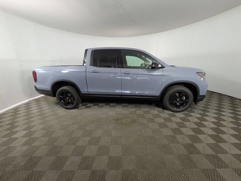 New 2026 Honda Ridgeline Black Edition image 2