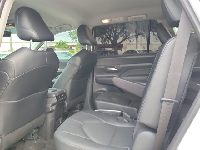 Used 2026 Toyota Grand Highlander AWD Hybrid image 8