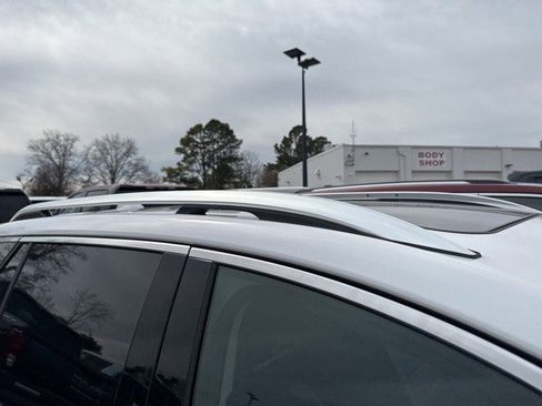 Used 2024 GMC Terrain Denali image 6