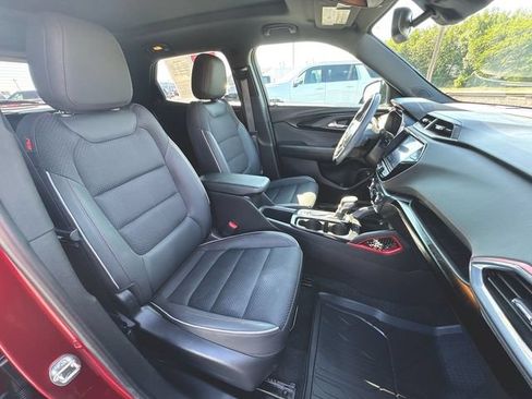 Used 2022 Chevrolet TrailBlazer RS w/ Sun and Liftgate Package AWD/4WD image 28