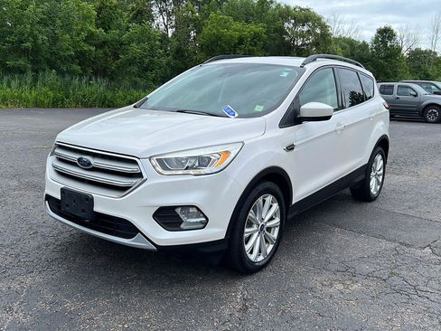 Used 2019 Ford Escape SEL AWD/4WD image 16