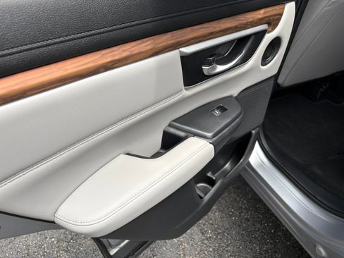 Used 2019 Honda CR-V EX-L image 26